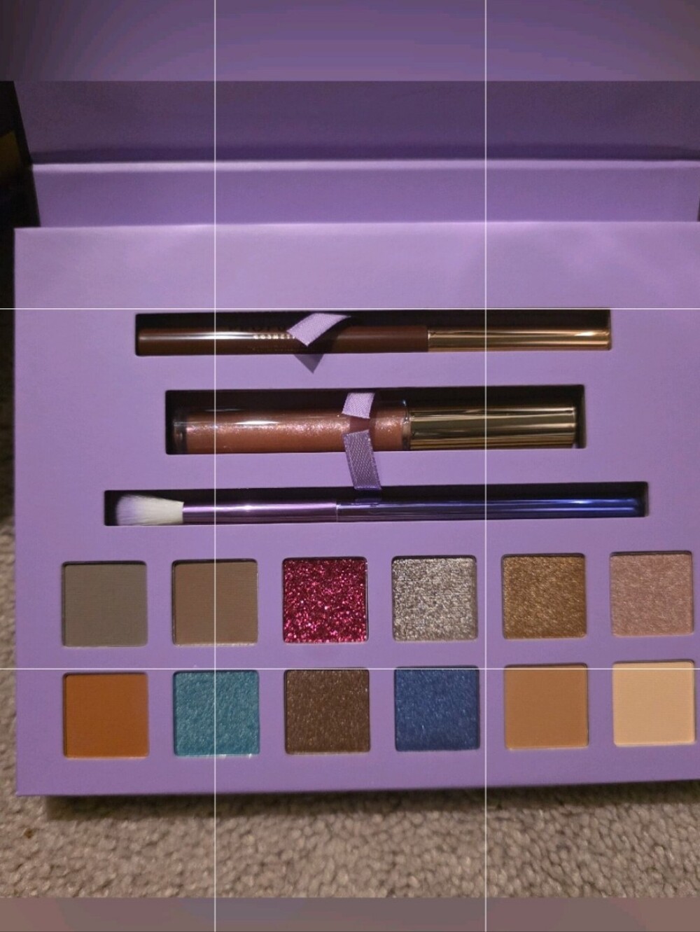 Profusion Prismatic Glam Makeup Set